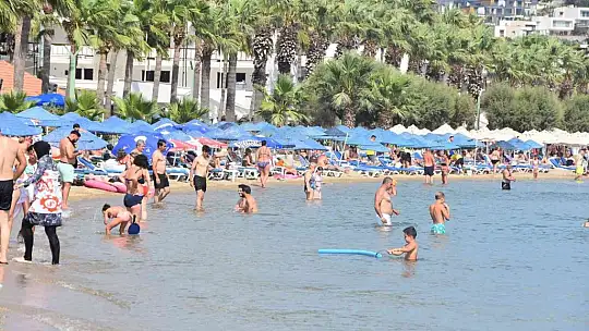 Bayramda Bodrum plajları doldu