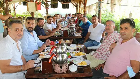 Demirtaş, 'Bu güzel hizmet yarışında aday olan herkese başarılar diliyorum'