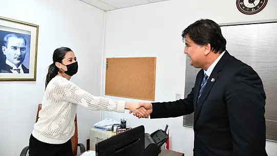 Karaca, Belediye Personelinin Yeni Yılını Kutladı