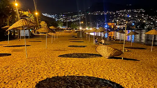 Belediyeden Plajlarda Temizlik Ve Güvenlik Çalışmaları