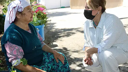 Bodrum belediyesi anneler günü`nde engel tanımayan anneleri unutmadı