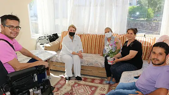 Bodrum belediyesi anneler günü`nde engel tanımayan anneleri unutmadı