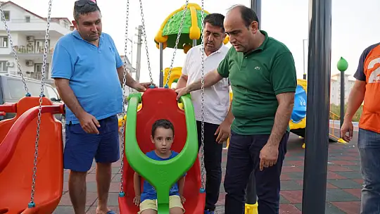 Akdenizli, Engelli Çocuklar İçin 'Engelsiz Parkı' İlçeye Kazandırdı