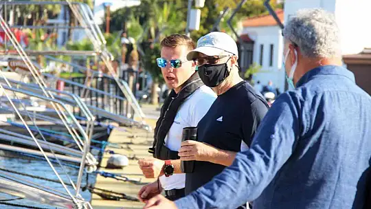 Bill Gates Bodrum Kalesini karış karış gezdi