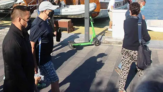 Bill Gates Bodrum Kalesini karış karış gezdi