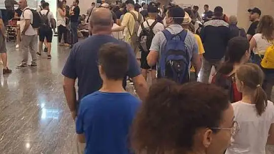 Binlerce valiz Almanya'daki havalimanlarında kaldı