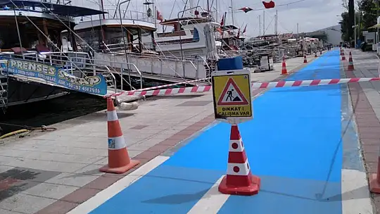 Bisiklet yolunda boyama çalışması başladı