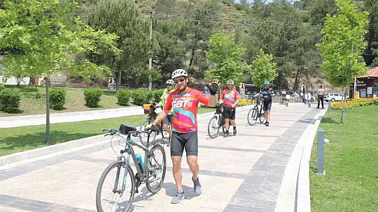 Bisikletseverler Burunucun'da ağırlandı