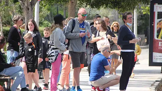 Bodrum'a tarihinin en büyük yolcu gemisi geldi