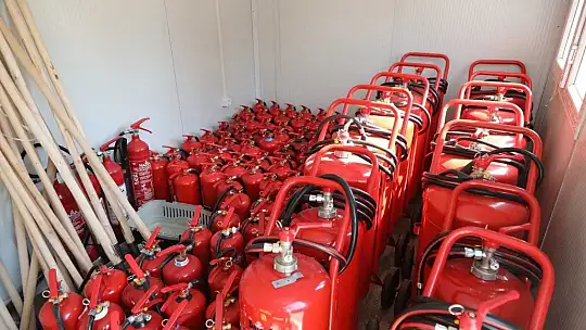 Bodrum Belediyesi mahallelere afet müdahale kabinleri yerleştiriyor