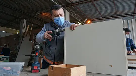 Bodrum Belediyesi mobilya üretimiyle tasarruf sağlıyor