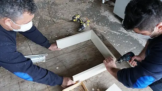 Bodrum Belediyesi mobilya üretimiyle tasarruf sağlıyor