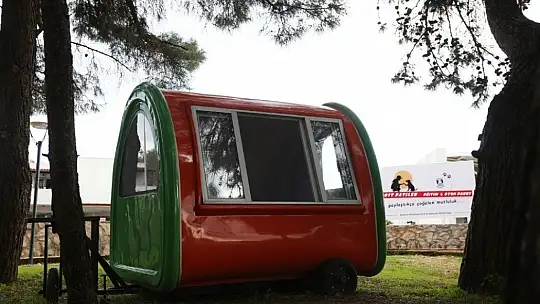 Bodrum Belediyesi'nden can dostlara jest, 'Dost patiler eğitim ve oyun parkı' açıldı