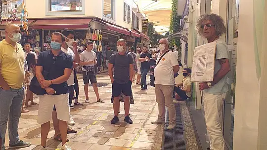 Bodrum çarşısında hareketli dakikalar