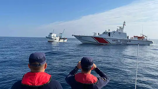 BODRUM'DA 141 DÜZENSİZ GÖÇMEN KURTARILDI, 16'SI YAKALANDI