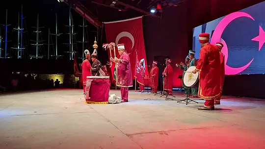 Bodrum'da 15 Temmuz Programı  Bodrum Kalesi'nde yapıldı