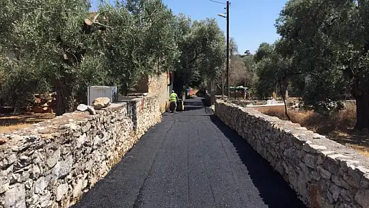 Bodrum'da bir ayda 10 bin tondan fazla asfalt serimi yapıldı