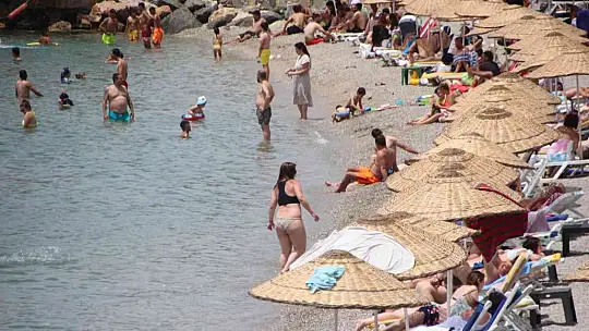 Bodrum'da dereceyi gören sahile koştu