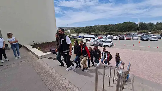 Bodrum'da dolandırıcılık iddiasına 6 gözaltı