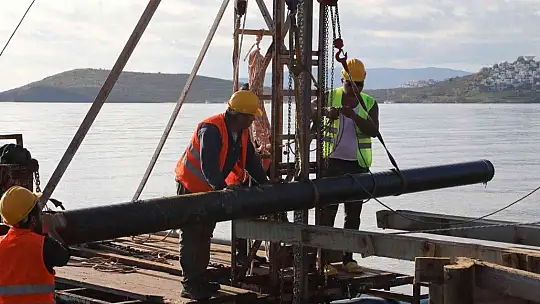 Bodrum'da kaçak iskeleler teker teker yıkılıyor