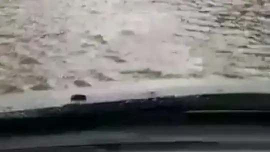 BODRUM'DA ÖĞRENCİLER, EVLERİNE GÖNDERİLDİ