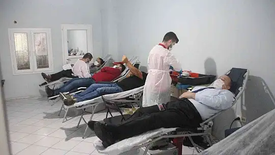 Bodrum'da öğretmenlerden kan bağışı