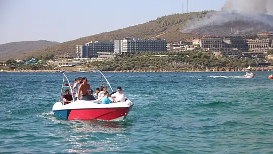 Bodrum'da orman yangınında otellerden 3 bin kişi tahliye edildi
