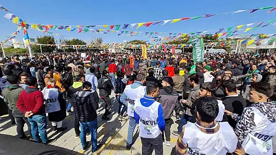 Bodrum'da terör örgütü lehine slogan atan 6 kişi gözaltına alındı