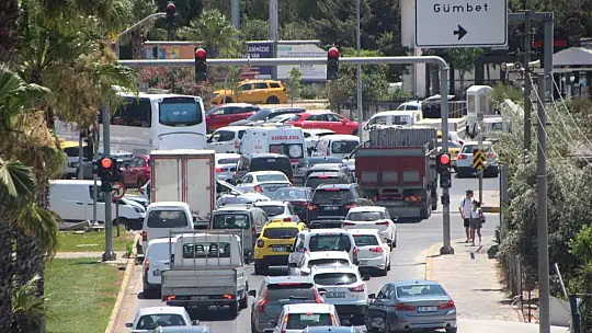 Bodrum'da trafik kaosu yaşanıyor