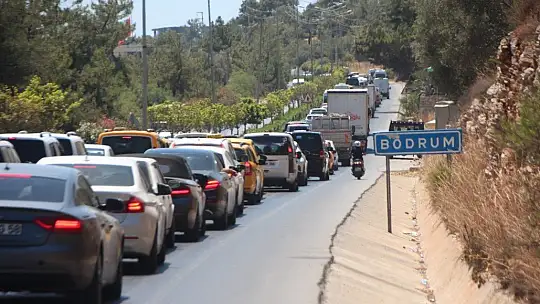 Bodrum'da trafik kaosu yaşanıyor