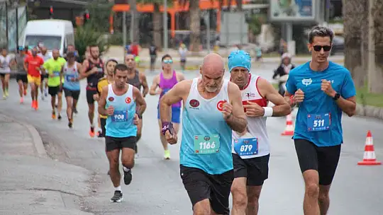 BODRUM'DA YARI MARATON HEYECANI