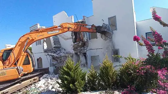 Bodrum'da yıllardır süren kaçak yıkımlar devam ediyor