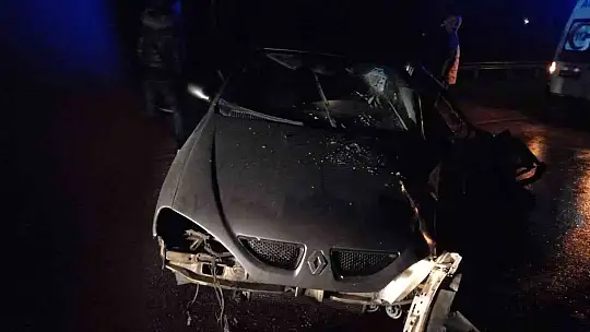 Bodrum'daki kazada araçta sıkışan sürücü güçlükle kurtarıldı