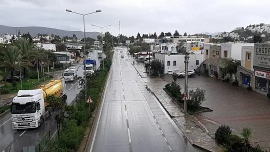 Bodrum sahilleri bomboş kaldı