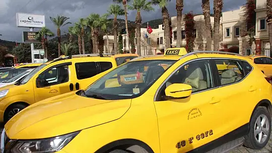 Bodrum Şoförler Odası önünde taksi yoğunluğu