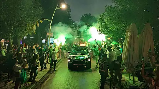 Bodrum sokakları yeşil-beyaz oldu