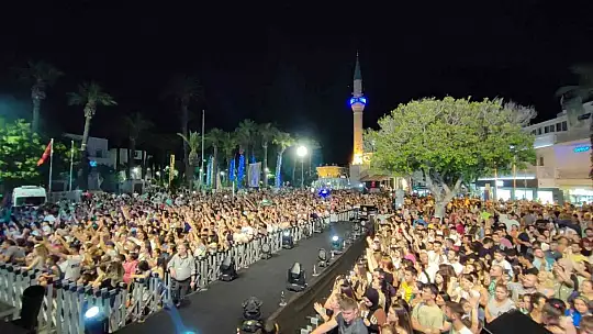 Bodrum sokakları yeşil-beyaz oldu