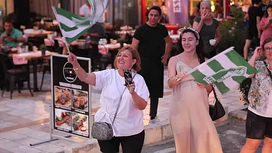 Bodrum sokakları yeşil-beyaz oldu