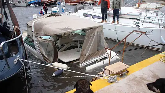 Bodrum'u fırtına vurdu, milyon dolarlık tekneler denize gömüldü, bazı tekneler karaya oturdu