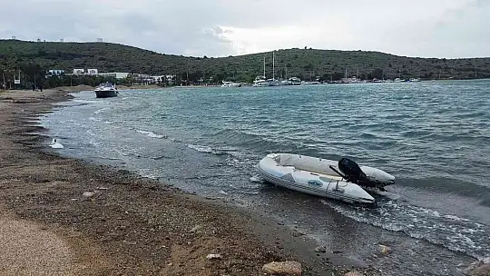 Bodrum'u fırtına vurdu, milyon dolarlık tekneler denize gömüldü, bazı tekneler karaya oturdu