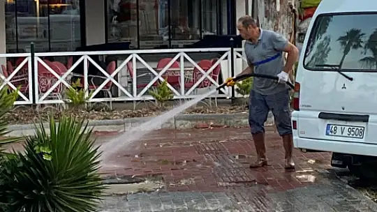 Belediye Ekiplerinin Bayram Mesaisi