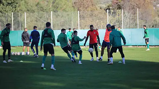 BODRUMSPOR ZİRVE MÜCADELESİNE ORTAK OLMAK İÇİN GALİBİYETE ODAKLANDI