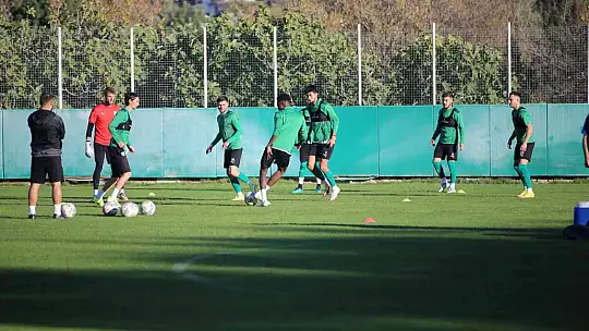 BODRUMSPOR ZİRVE MÜCADELESİNE ORTAK OLMAK İÇİN GALİBİYETE ODAKLANDI