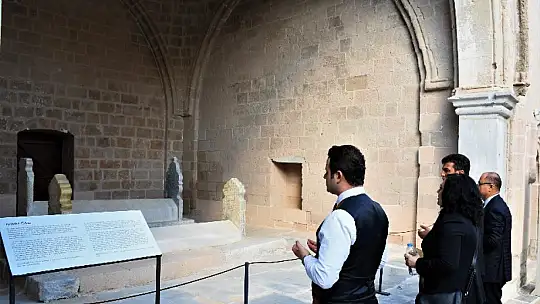 Tarih Hazinesi Beçin Kalesi'nde Öğrenciler Kazı Yaptı