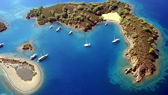 Vali Tavlı, Fethiye ve Göcek Koylarında incelemelerde bulundu