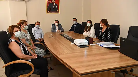 Vali Orhan Tavlı, Menteşe Devlet Hastanesi ile Muğla Sıtkı Koçman Üniversitesi Eğitim ve Araştırma Hastanesinde İncelemelerde Bulundu