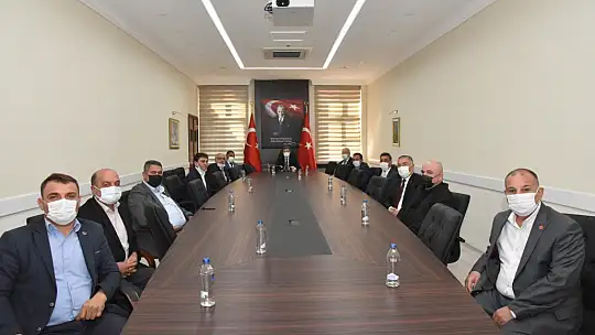 Muhtarlardan Vali Orhan Tavlı'ya Ziyaret