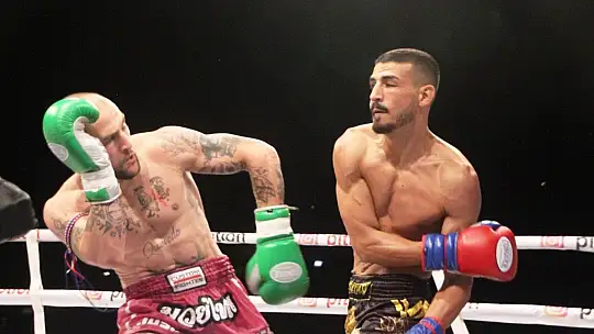 Burcu Kıratlı bayılan sporcuyu görünce şok oldu