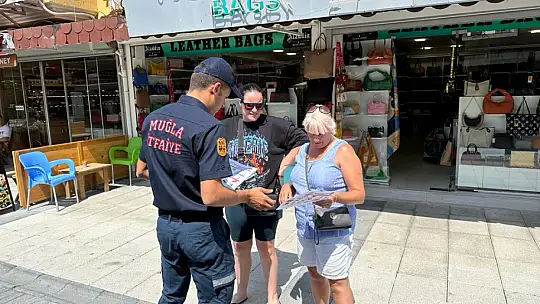 Turizm Merkezlerinde Türkçe ve İngilizce Broşür Dağıtıldı
