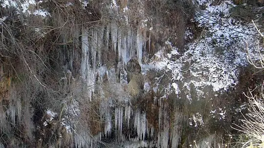 Buz tutan kanyonun görsel şöleni büyüledi